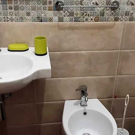 Oda ve Kahvaltı Salvo E Terry Avola